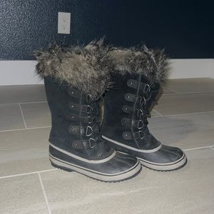 Sorrel Womens Boots Size 7 - Like New Worn once!